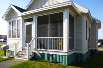 piece-moustiquaire-model-100-st-jerome-mascouche-fenetre-veranda-13