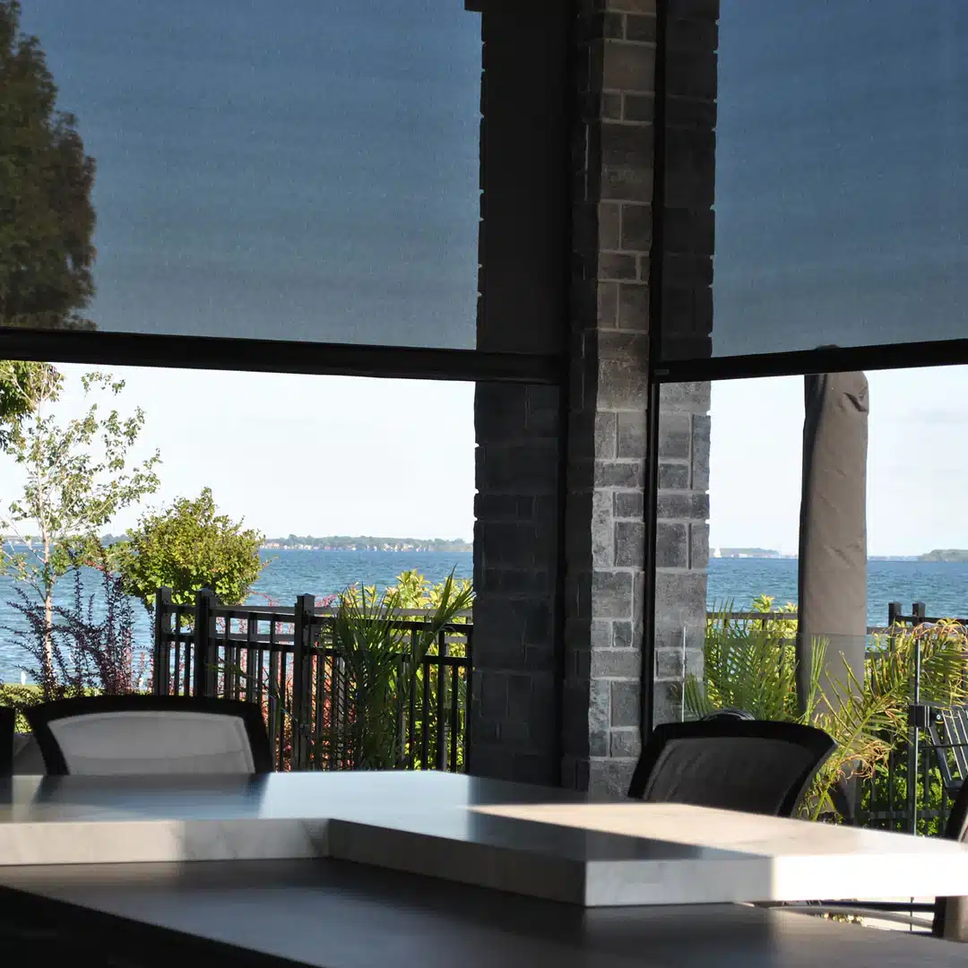 Moustiquaires-motorisees-Veranda-ModulAir1